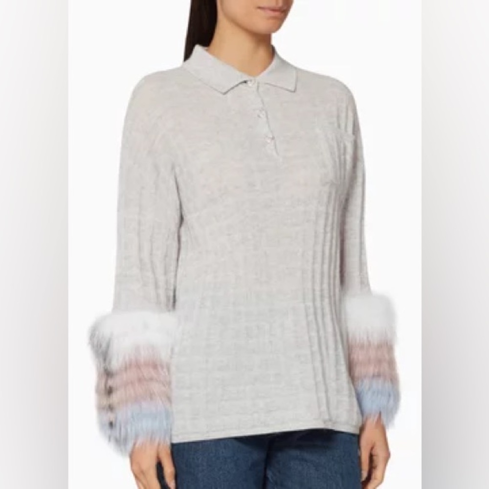 Izaak Azanei Small Eclectic Cashmere and Wool Sweater with Fur Cuff Sleeves